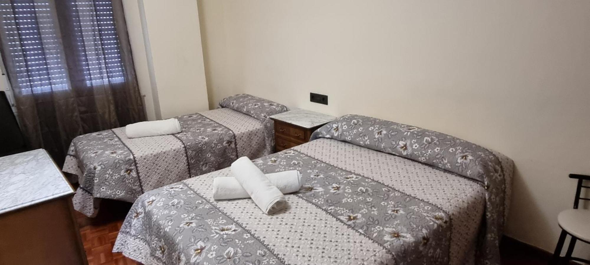 Apartamentos Salamanca Puerta Zamora, Centro, Wifi, 2 Habitaciones, Parking Bagian luar foto